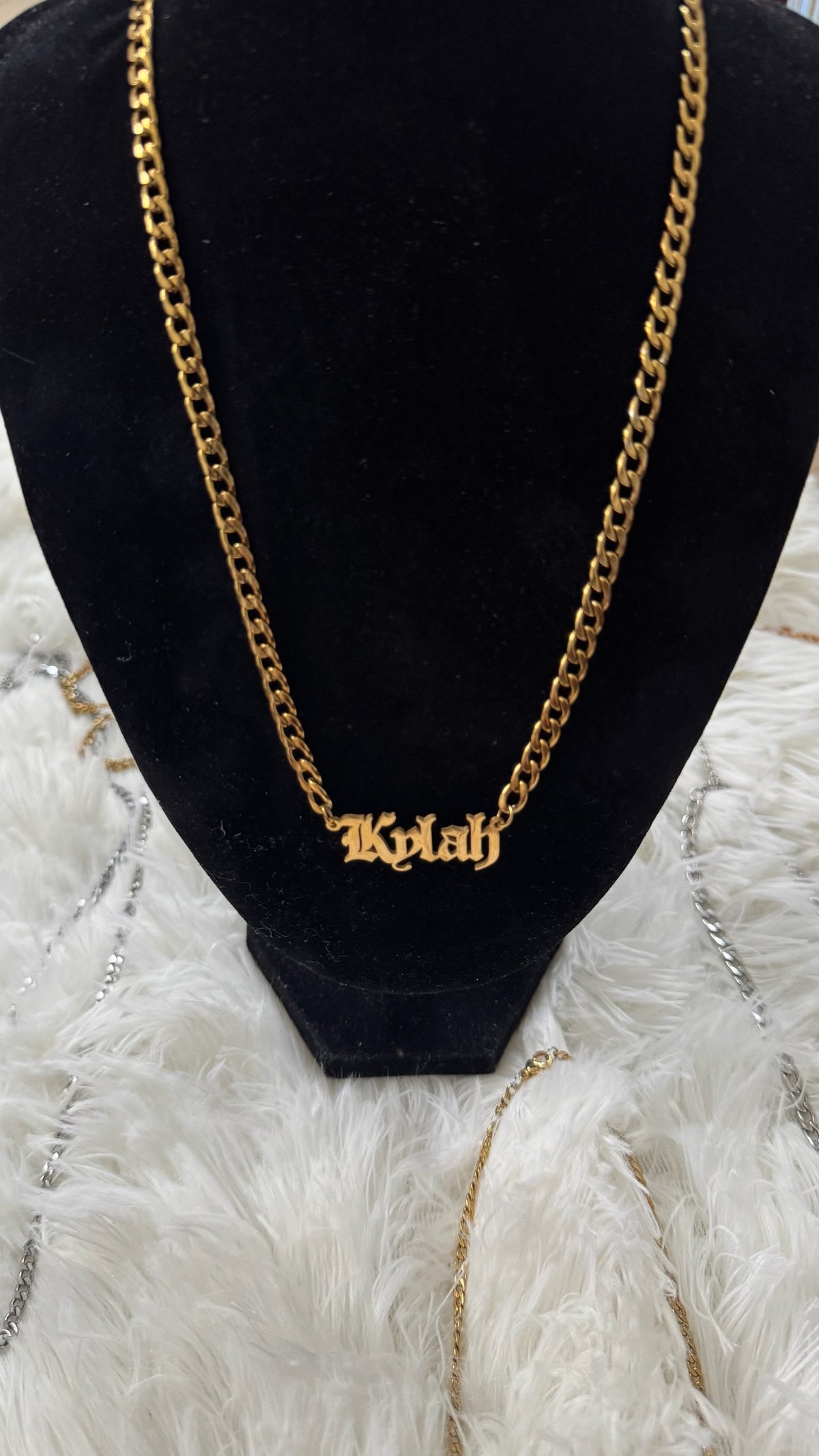 Hot Topic Custom Necklace